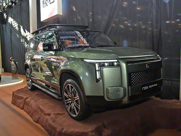 价格是成败关键!极石ADAMAS将于12月28日上市