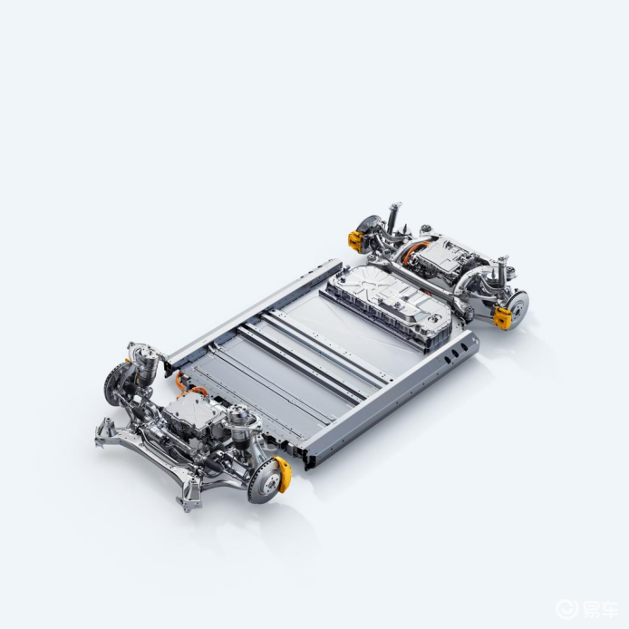 新一代小米SU7全面进化，50万内最具向往感的驾驶者之车
