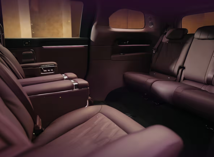 智界V9来了？配后轮主动转向系统，综合续航超1250km