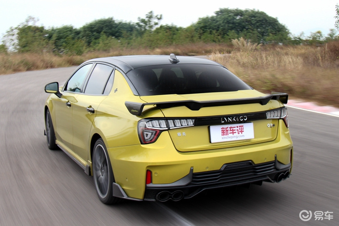 领克03 首试:首发预售3秒卖光,这台车真能吊打gti吗