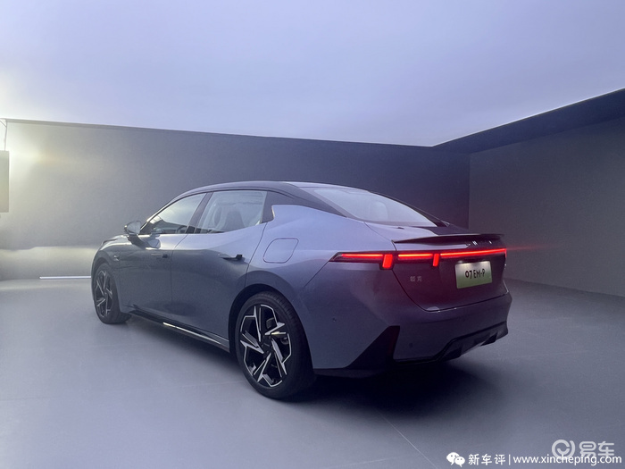 领克07车身-车门-发动机-易车