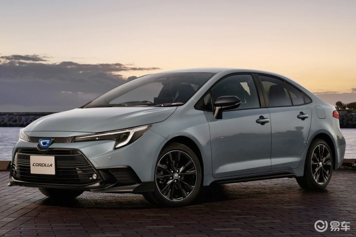 卡罗拉作为丰田旗下经典车系,在全球市场发展包含轿车,旅行车,掀背车