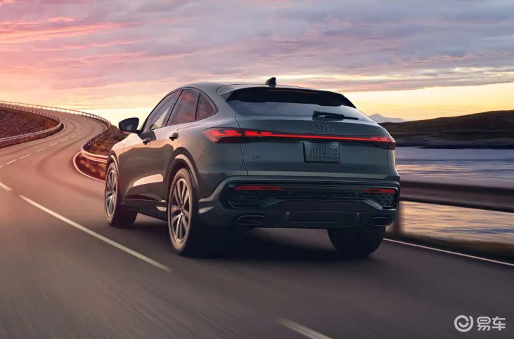 起售近37万？新款奥迪Q5：全车黑化+EA888