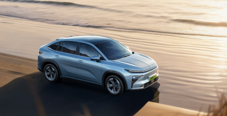 12.79万起，博越REV让高端增程触手可及