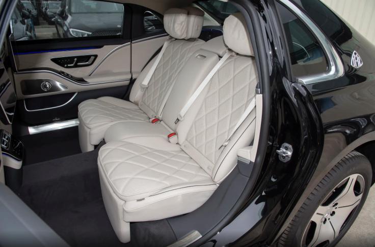 大佬级座驾,自带商务BUFF加成,迈巴赫S级导购手册