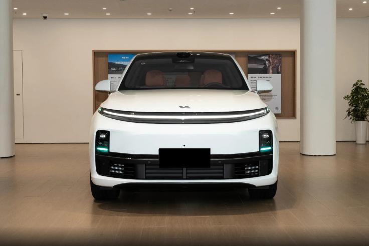 30万级主流智能座舱评测,问界M7与理想L7,谁更懂?