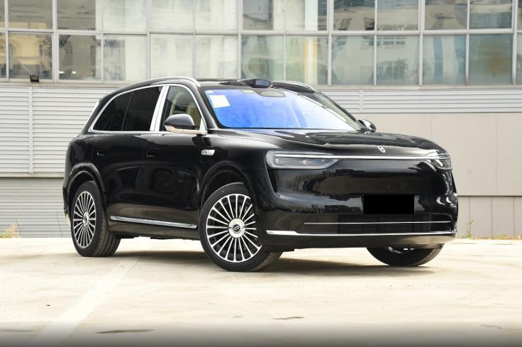 30万级主流智能座舱评测，问界M7与理想L7，谁更懂？