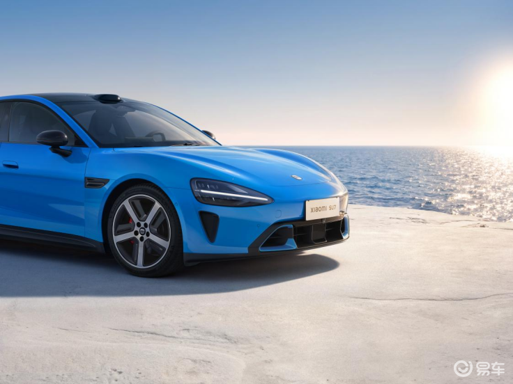 新一代小米SU7全面进化，50万内最具向往感的驾驶者之车