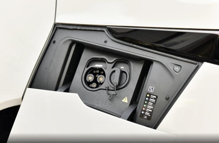 2026款极氪X上市,限时14.58万元起,加量不加价