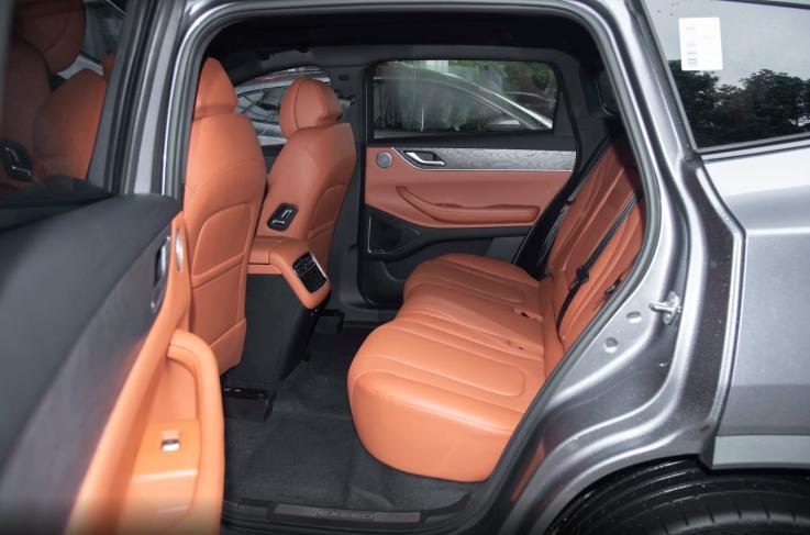 星途又一新车登场，预售15.99万元起，配高阶智驾