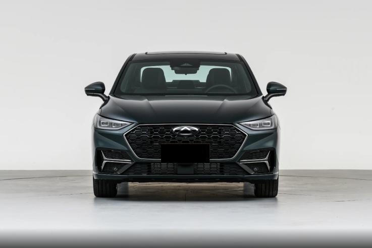 吉利星瑞的对手来了，这车新车上市，前排隔音玻璃