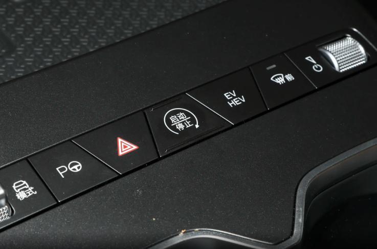 多花1万元,纯电续航增至220km值吗?解读这车超越版