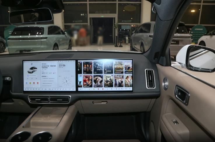 30万级主流智能座舱评测,问界M7与理想L7,谁更懂?