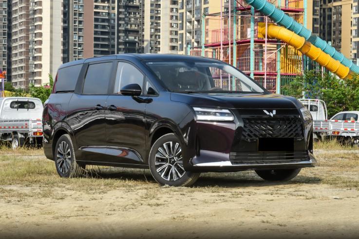 十万级五菱星光730 PHEV，如何从对手口中“夺食”？