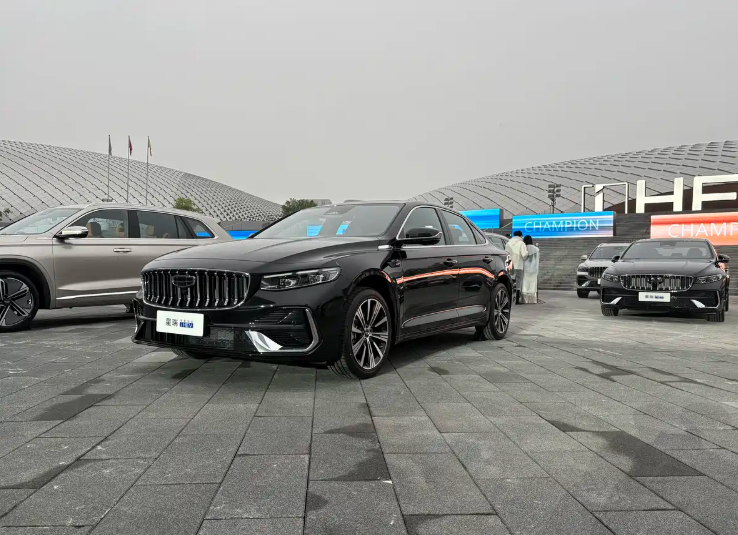 吉利星瑞i-HEV：重新定义10万级家用混动标杆