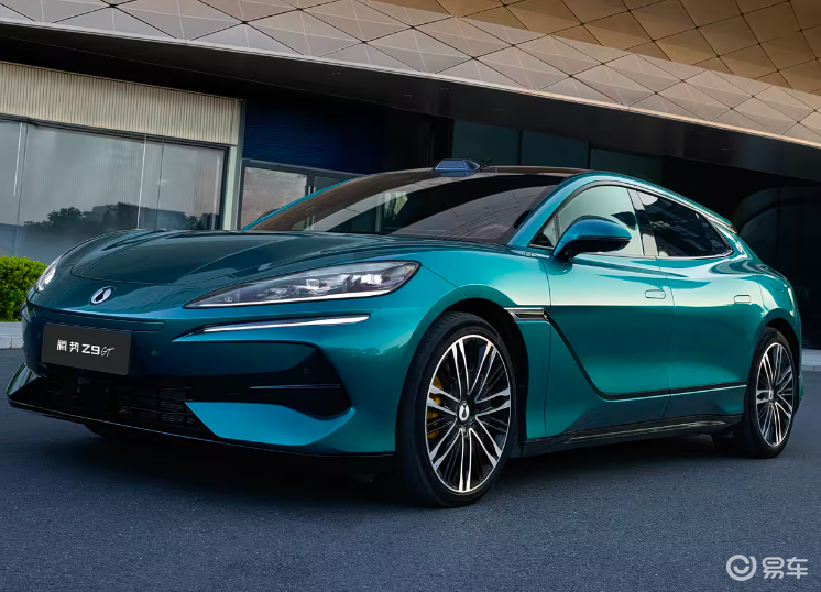 新款腾势 Z9GT，纯电续航1036公里