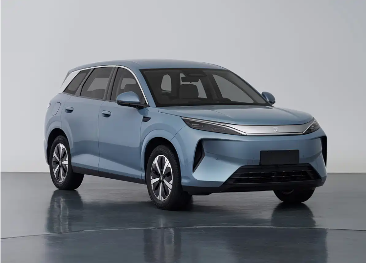 后驱 +大空间升级，元 PLUS 能赢 AION Y 吗