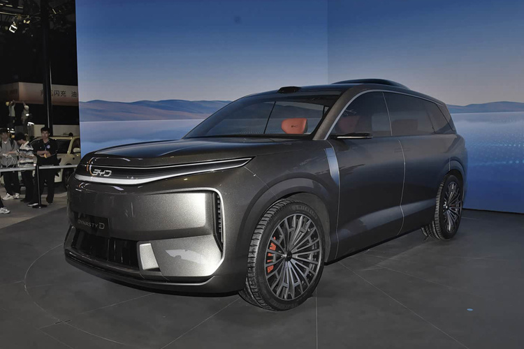 没5米+没脸出门，2026年的旗舰SUV有好戏看