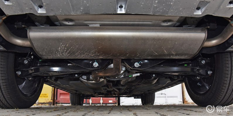 开着星途txl游铁山坪森林公园吃花椒鸡感受山城麻辣烫