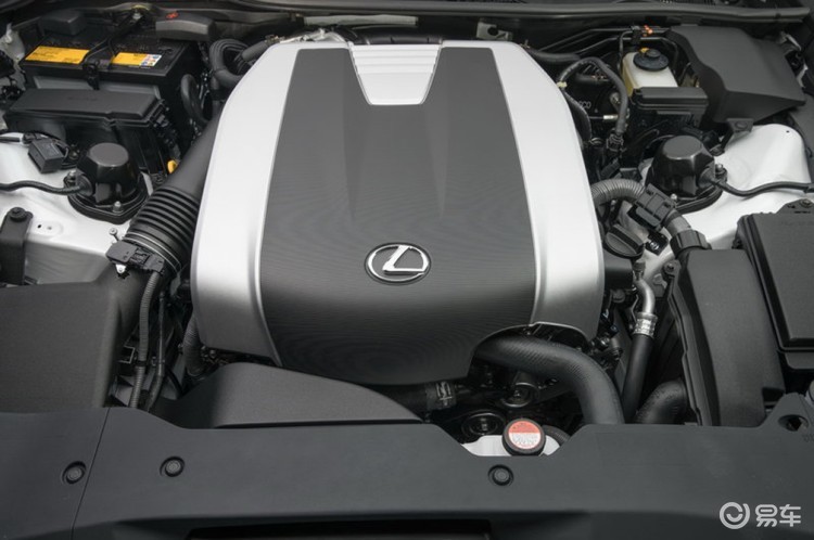 雷克萨斯gs发动机_后排空间
