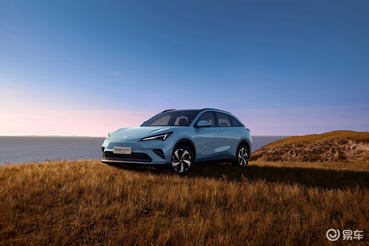 全新极狐阿尔法T5上市,10.98万起重塑SUV价值标杆