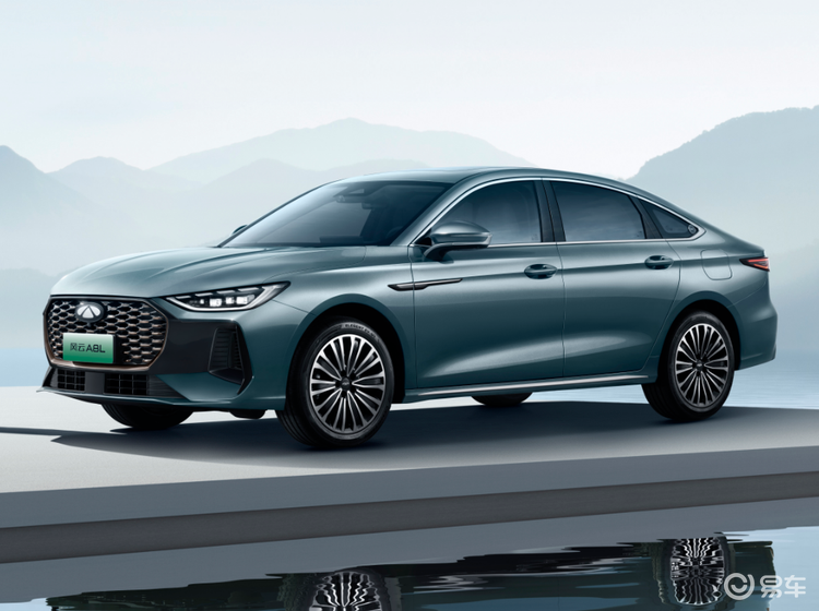 2款插混轿车横评,比亚迪秦LDM和风云A8L,谁值得入手