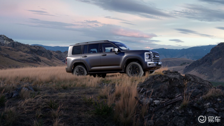 二代哈弗H9穿越版上市！打破越野门槛，原厂就能穿越！