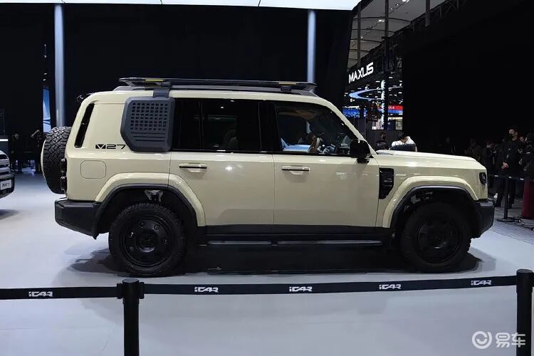 全车51个改装口！这台方盒子专为“玩乐”而生