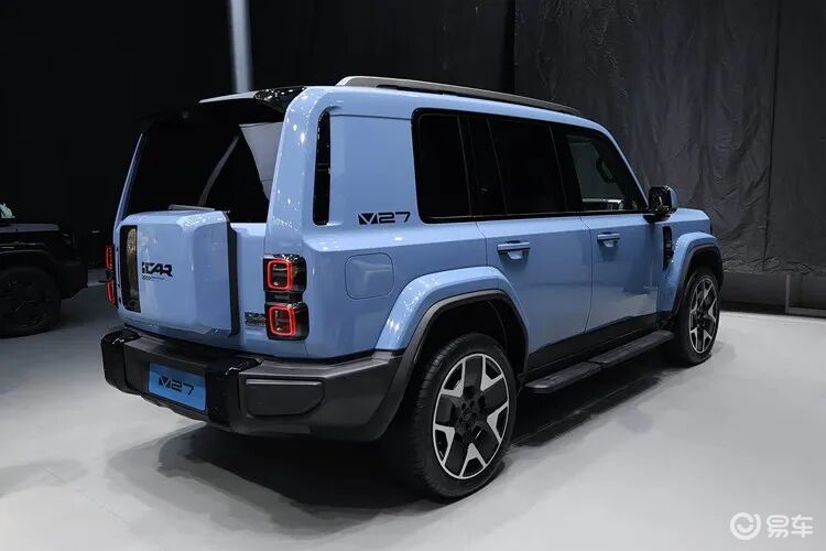 全车51个改装口！这台方盒子专为“玩乐”而生