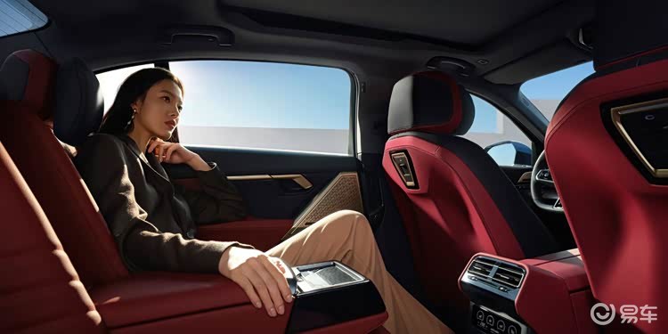 新款宝马5系上市，降价7-9万元，36.8万元起售