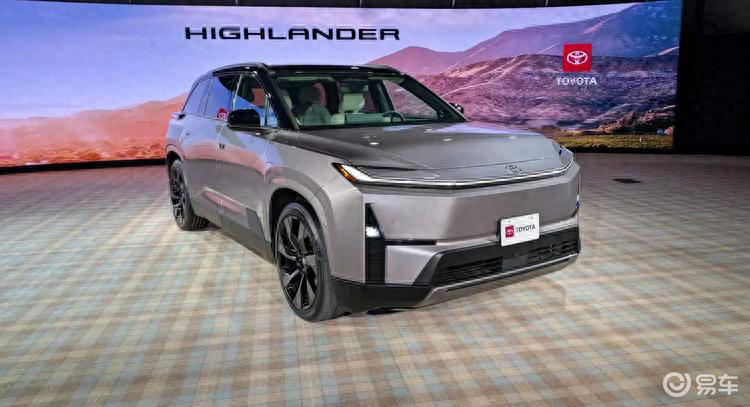 全新丰田纯电汉兰达首发,续航515km配三排七座布局