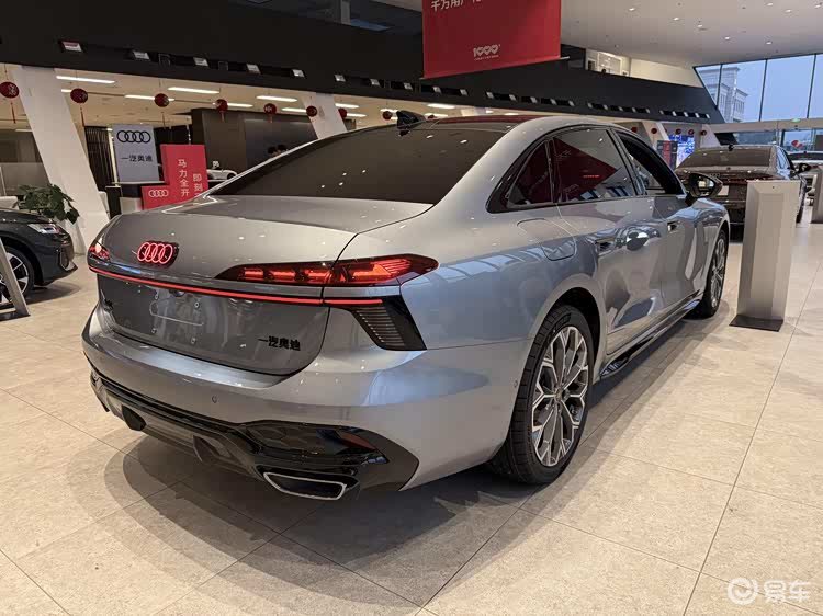 尺寸加长，可选激光雷达+空气悬架，全新奥迪A6L实车到店