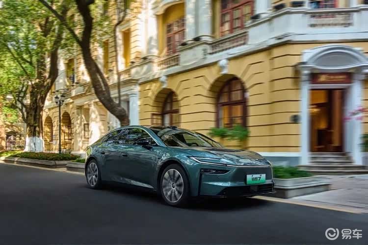 炸了!新车狂潮,6万到30万全覆盖,款款都是卷王