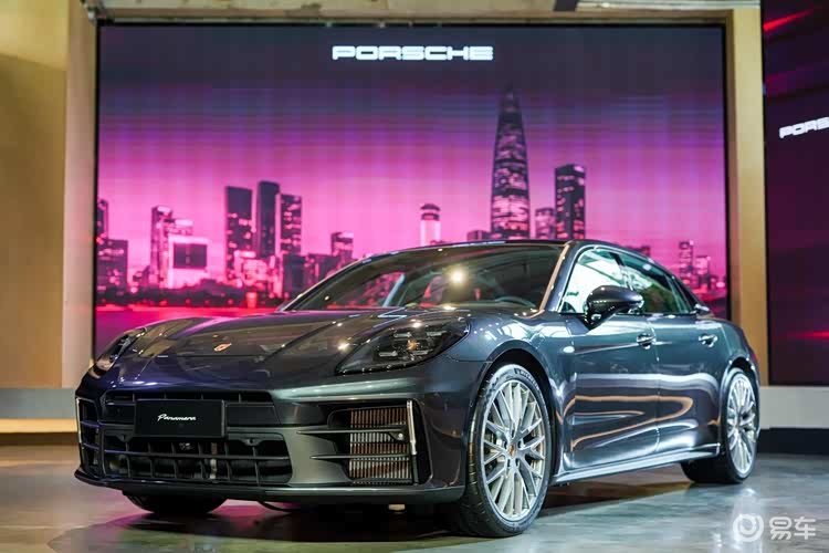 新款 Panamera尽享版启动预售,纯粹驾趣尽在其中