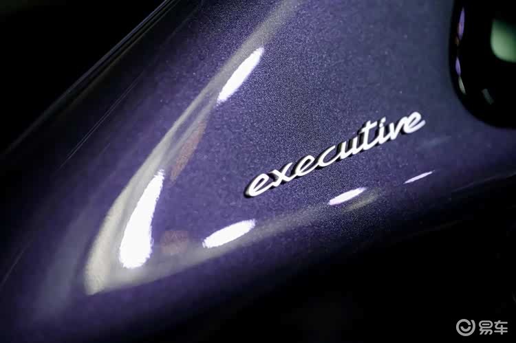 新款 Panamera尽享版启动预售,纯粹驾趣尽在其中