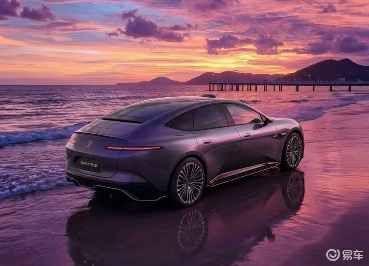 阿维塔06T预售22.99万起，新款12售29.39万起