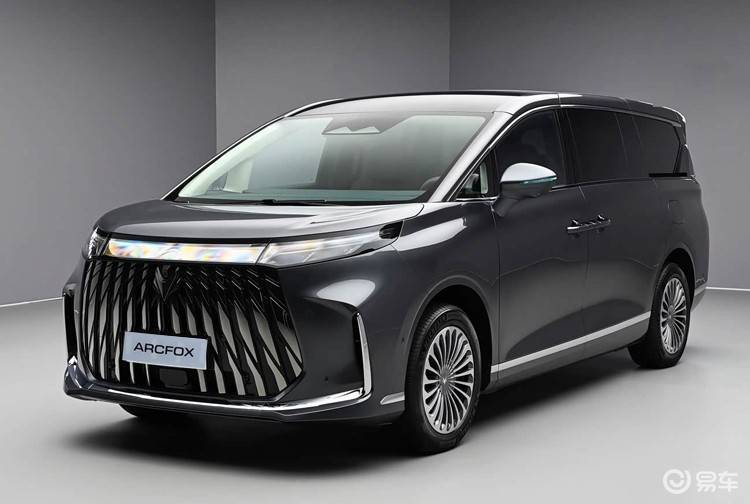 实车亮相！极狐问道V9终于来了