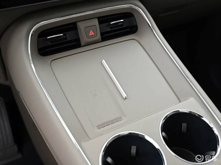 实车亮相!极狐问道V9终于来了