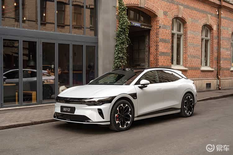 新款极氪007/007GT这价格真的要杀穿市场了?