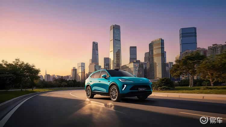 风云T9L上市，12.99万起大五座混动SUV实在又能打