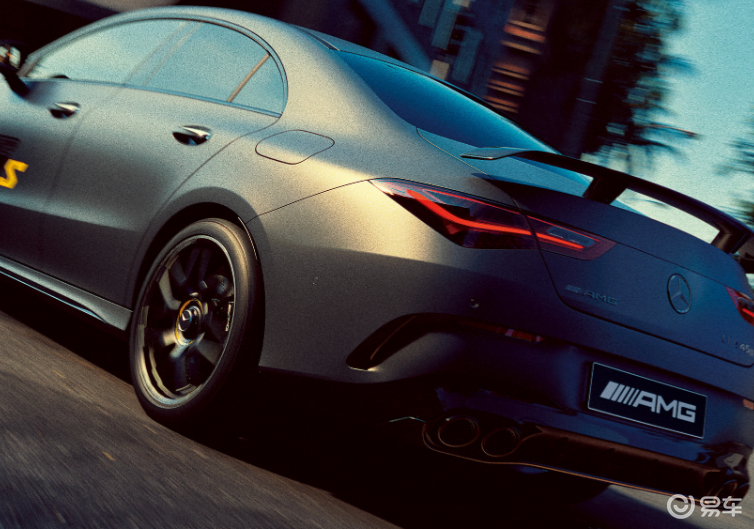 梅赛德斯AMG CLA 45 S 4MATIC+