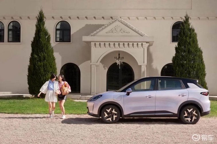 6.68万起的缤纷小车，五菱缤果S掀起行业巨浪