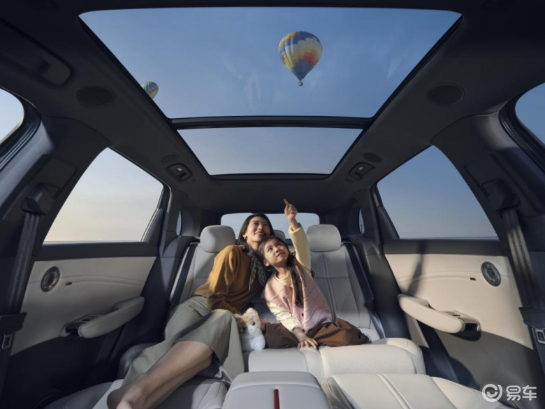 红旗HS6 PHEV长沙欢乐上市