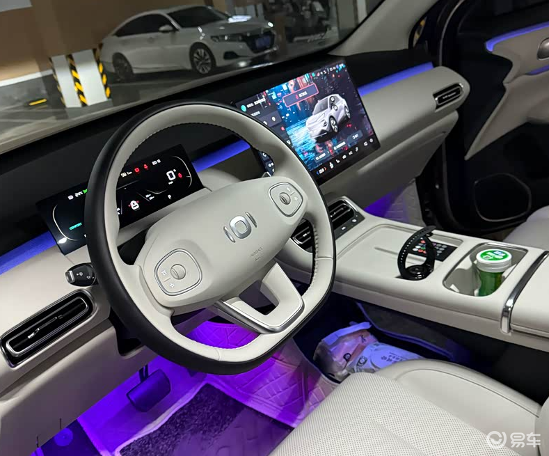 比亚迪终于慌了？10万级新车配激光雷达+3C快充