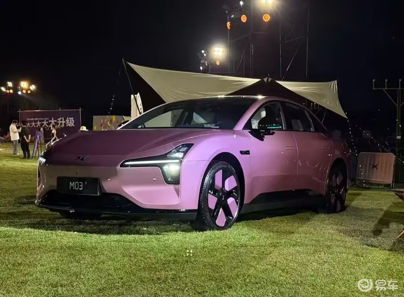 月销占比近半！小鹏下狠心，把“命脉”车型又强化了