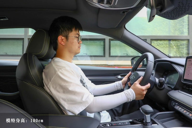 Geely Xingrui 1.5TD model goes on sale starting at RMB 108,700