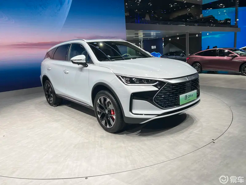 比亚迪唐家族新车型将于8月31日上市预售25万元起