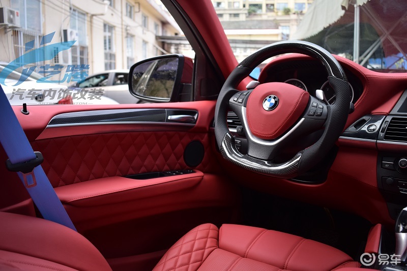 豪车中的高颜值成都宝马x6内饰改装什么是内饰改装呢