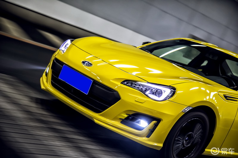 这一抹黄色你喜欢吗 斯巴鲁brz Type Rs 易车