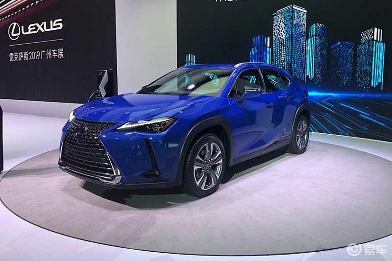 家族式前脸 雷克萨斯ux300e将于第二季度上市_易车